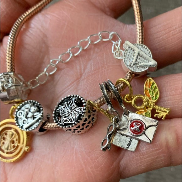 Pandora 14k Rose Gold-plated Moments Snake Bracelet w/ NEW Harry Potter Charm - Picture 4 of 14